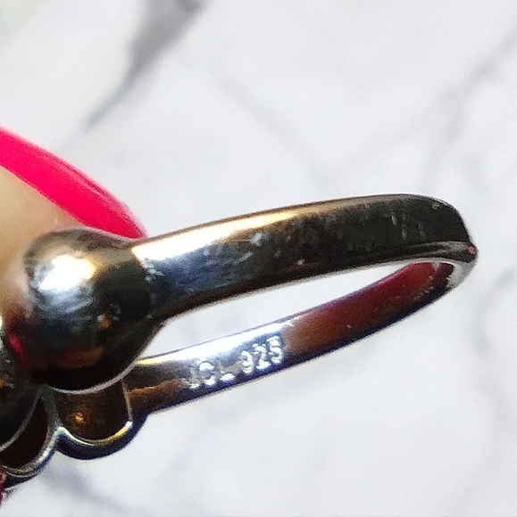 Minimalist Dome Bubble Ring - Picture 7 of 12